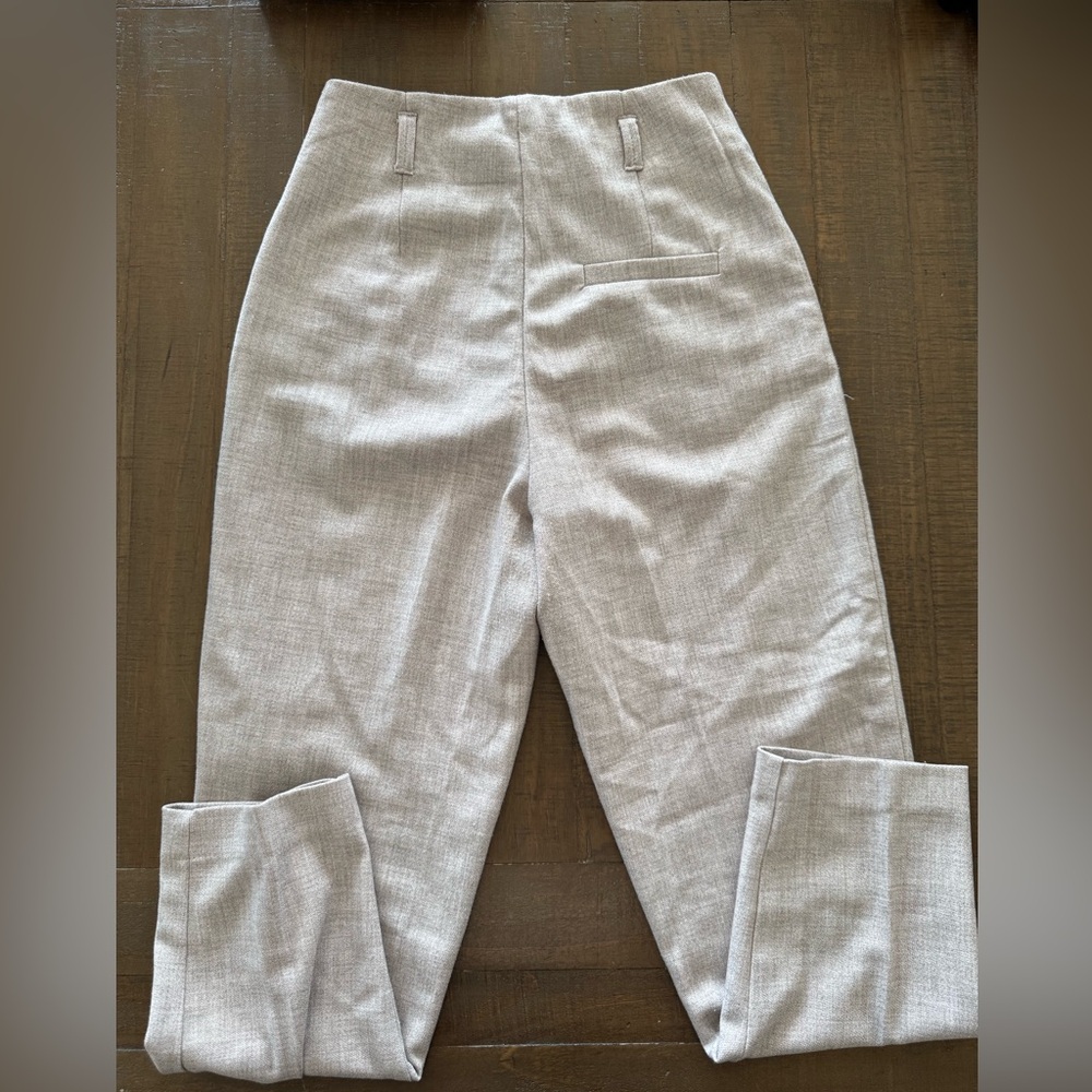 Dynamite Beige Pants - Picture 5 of 5